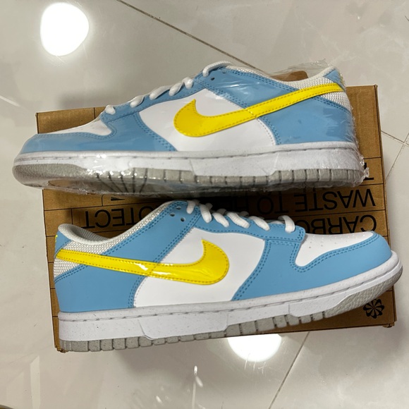 Nike Dunk Low Sneaker in Blue Chill | Yellow Strike White - Picture 10 of 13